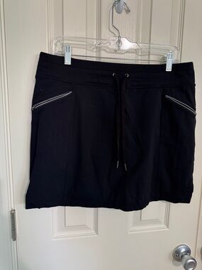 Athleta Black Drawstring Active Skort with Zip Pockets
